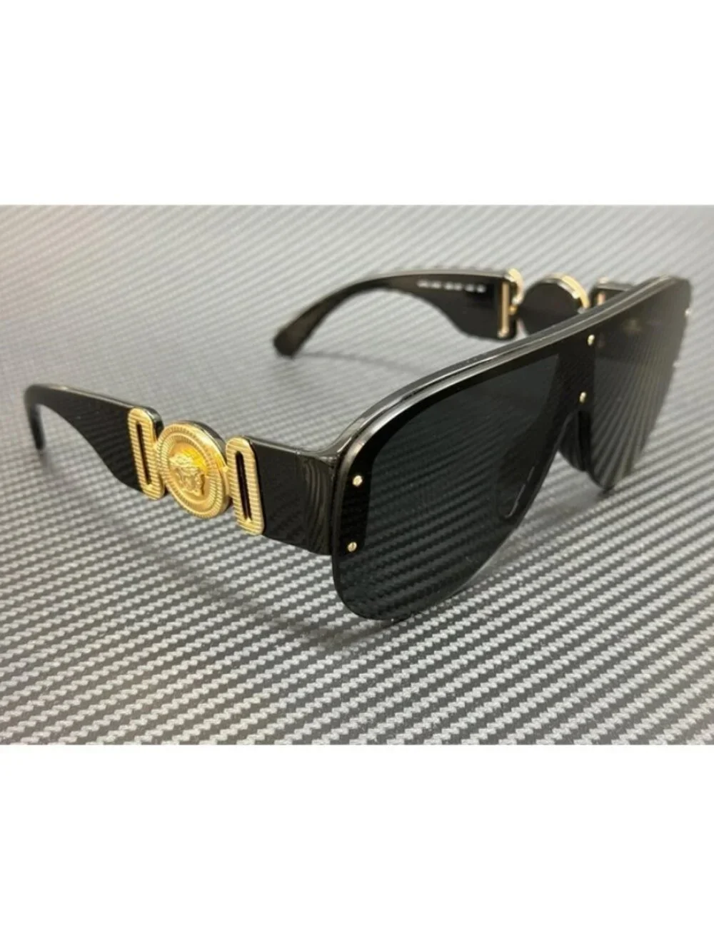New Versace Men  Black Sunglasses  48- 148-